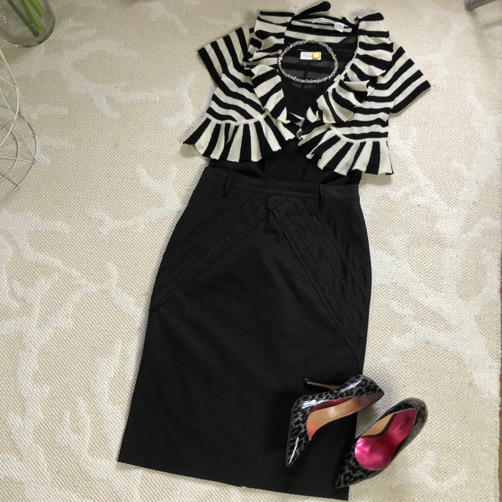 Vex collection skirt